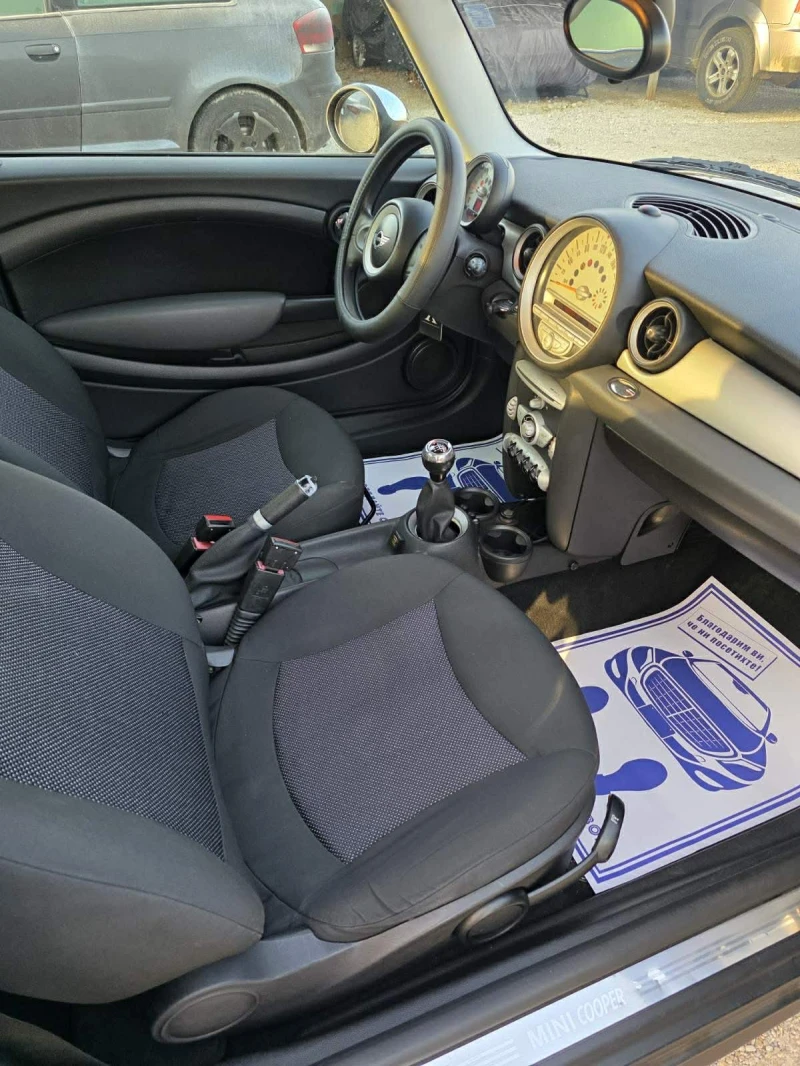 Mini Cooper 🔝, снимка 8 - Автомобили и джипове - 52846893
