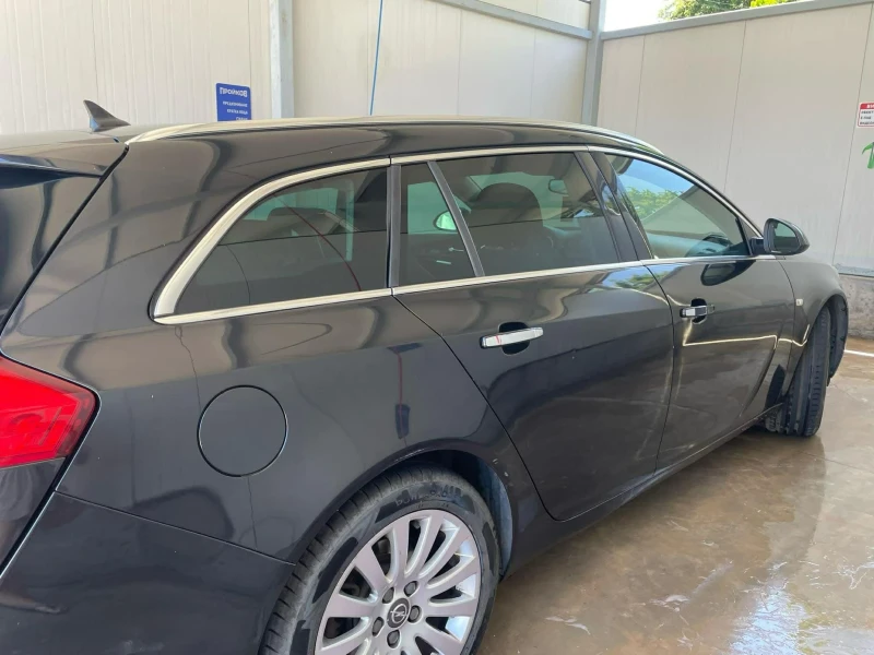 Opel Insignia 2.0, снимка 5 - Автомобили и джипове - 53101402