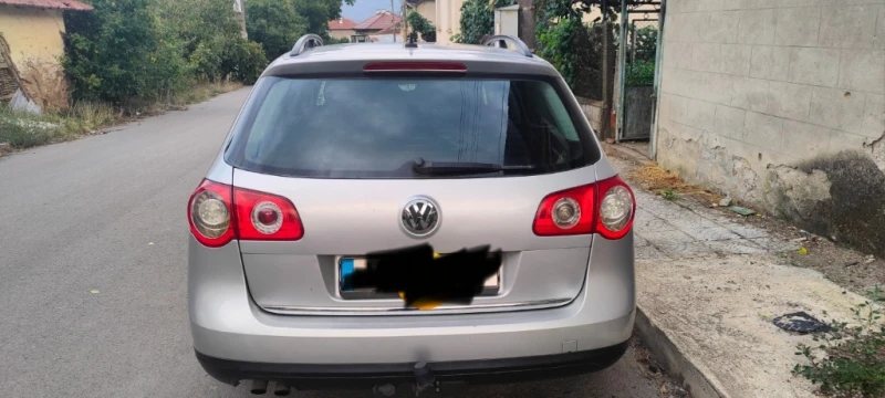 VW Passat, снимка 10 - Автомобили и джипове - 53167900