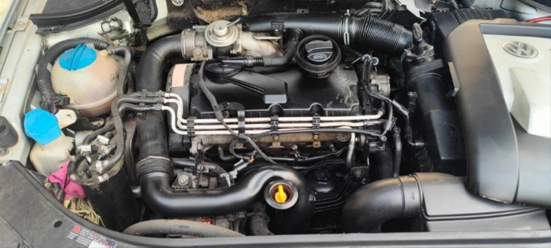 VW Passat, снимка 6 - Автомобили и джипове - 53167900