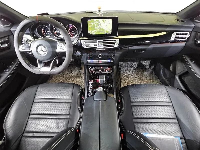 Mercedes-Benz CLS W218 Cls63 Amg S 4Matic, снимка 7 - Автомобили и джипове - 55637444