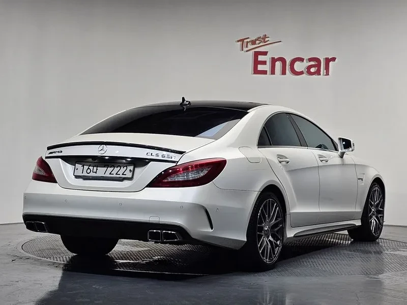 Mercedes-Benz CLS W218 Cls63 Amg S 4Matic, снимка 2 - Автомобили и джипове - 55637444