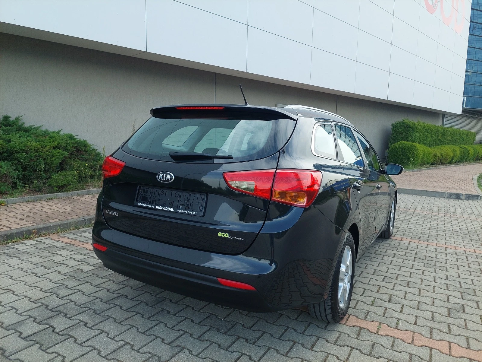 Kia Ceed 1.6 -135 К.С-ШВЕЙЦАРИЯ - изображение 5