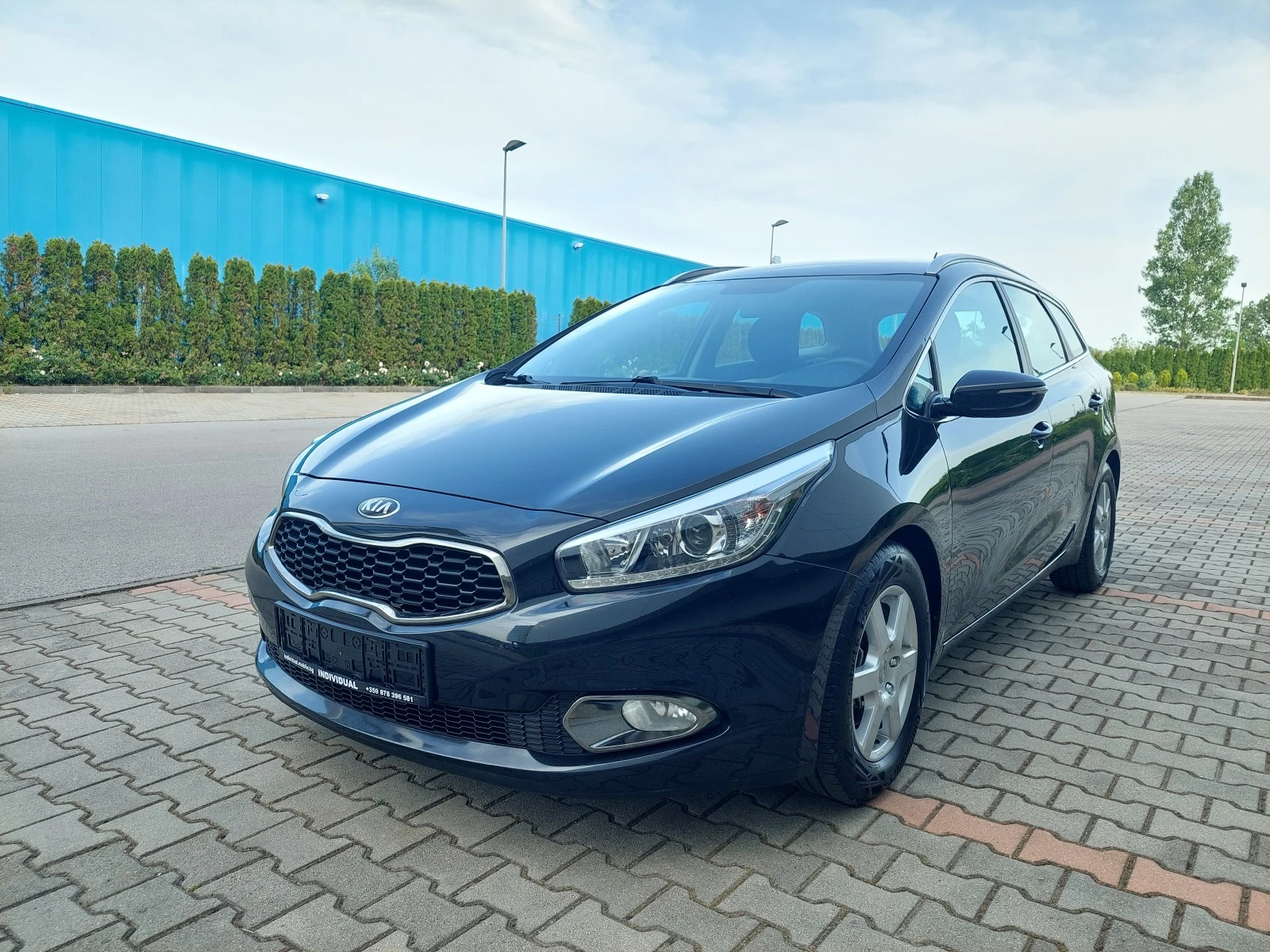 Kia Ceed 1.6 -135 К.С-ШВЕЙЦАРИЯ - изображение 2