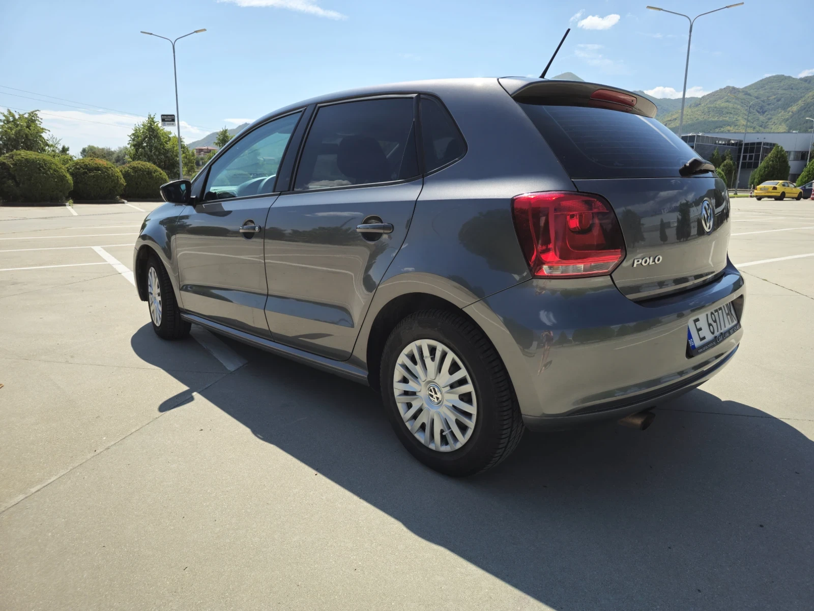 VW Polo 1.4 DSG - изображение 6