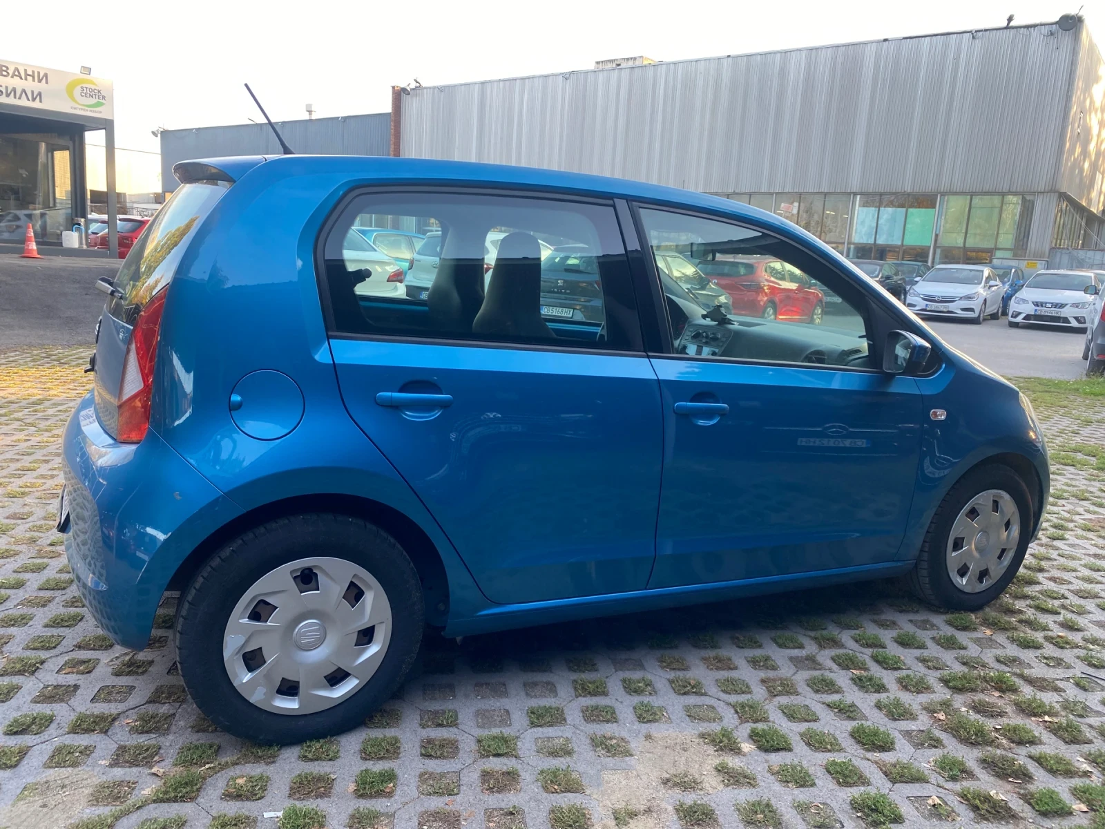 Seat Mii 1.0 MPI - изображение 4