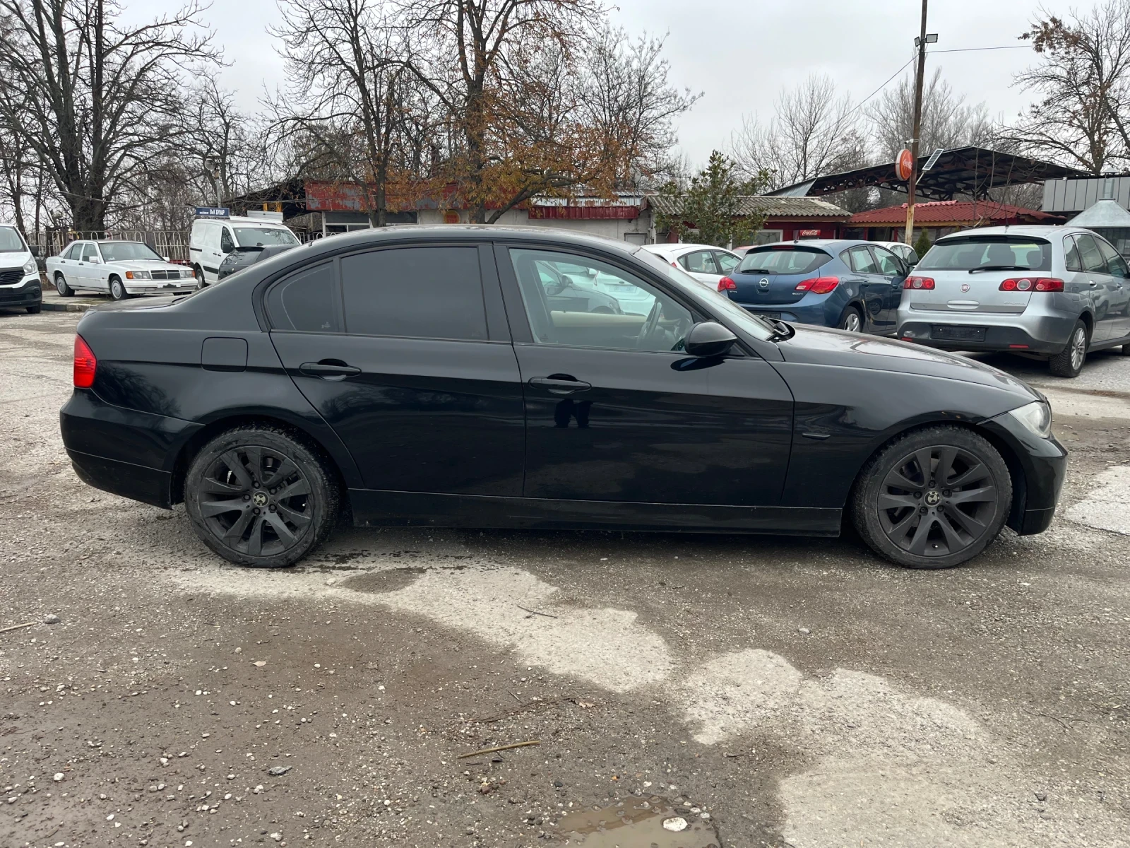 BMW 320 2.0 177к.с. - изображение 5