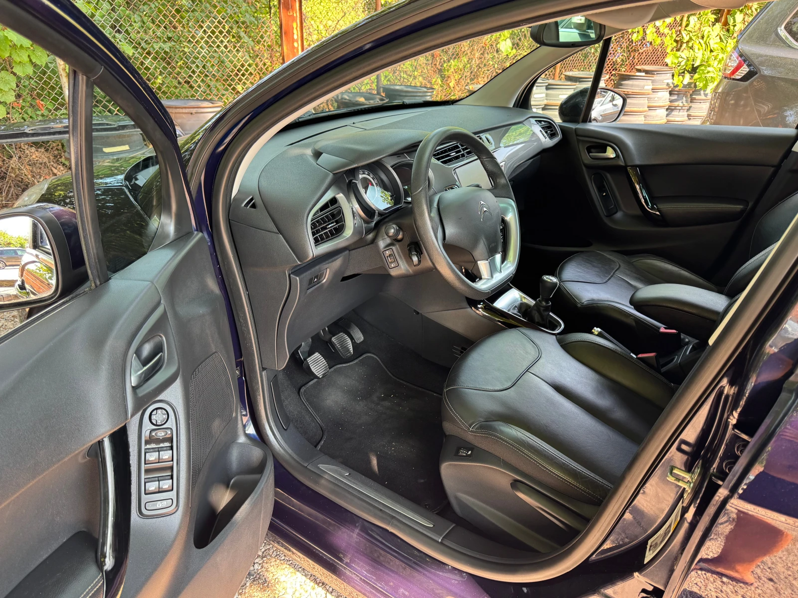 Citroen C3 EXCLUSIVE - изображение 8