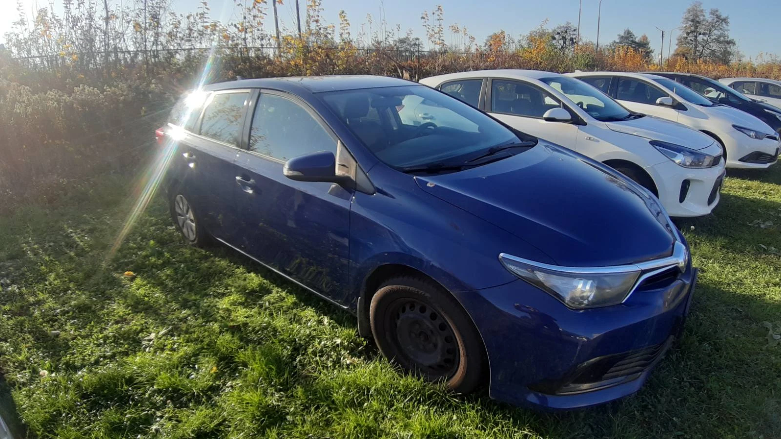 Toyota Auris  | Mobile.bg   5