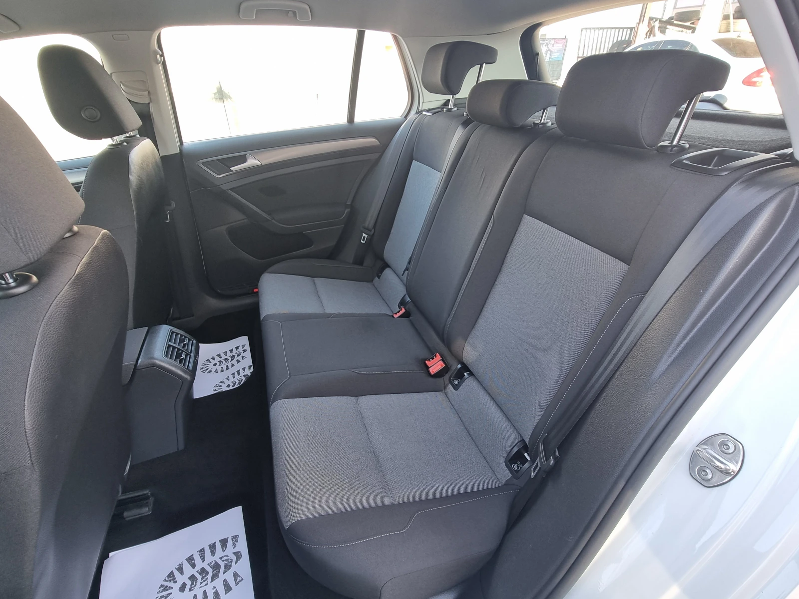 VW Golf BLUEMOTION EURO 6B | Mobile.bg � ����������� 12