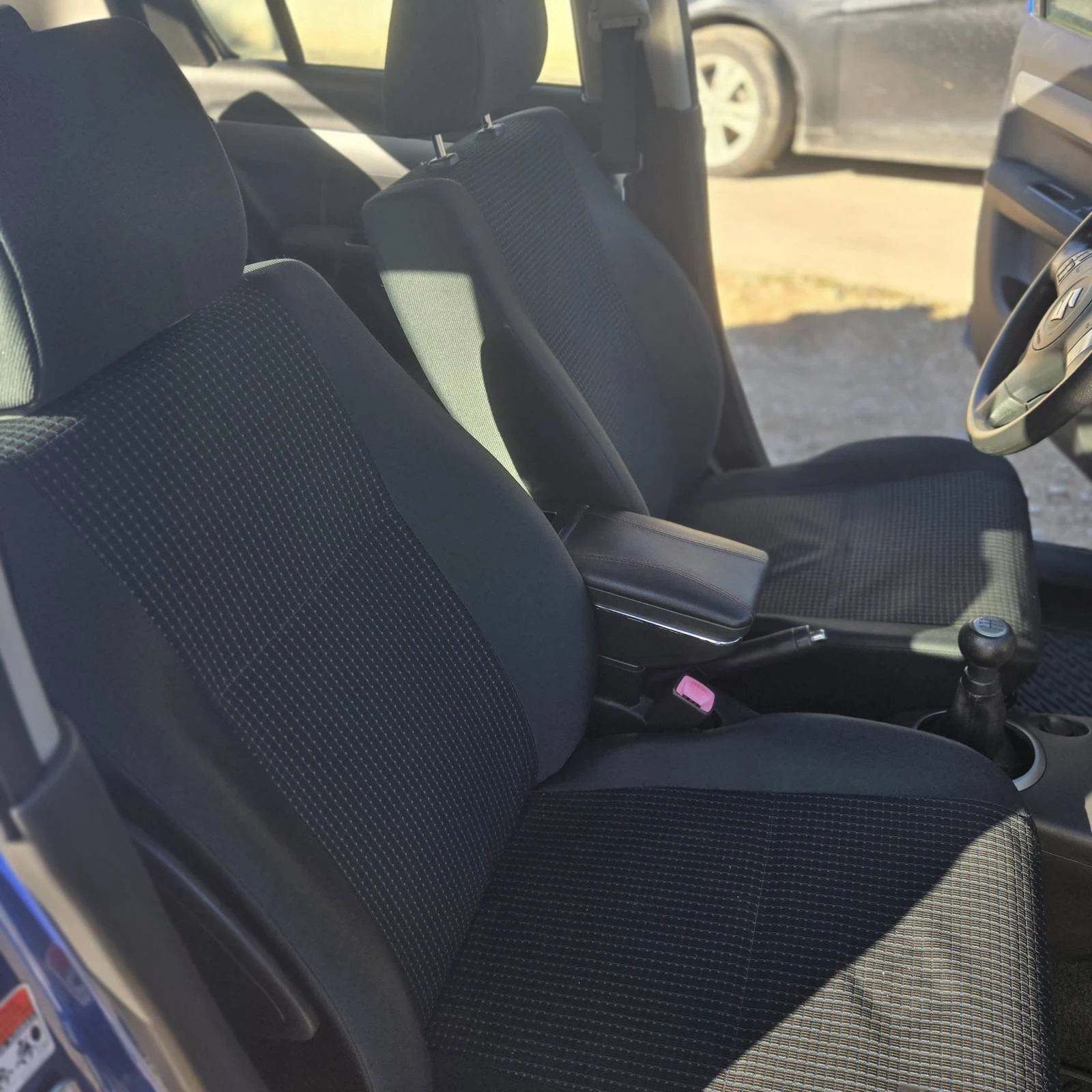 Suzuki Swift  - изображение 10