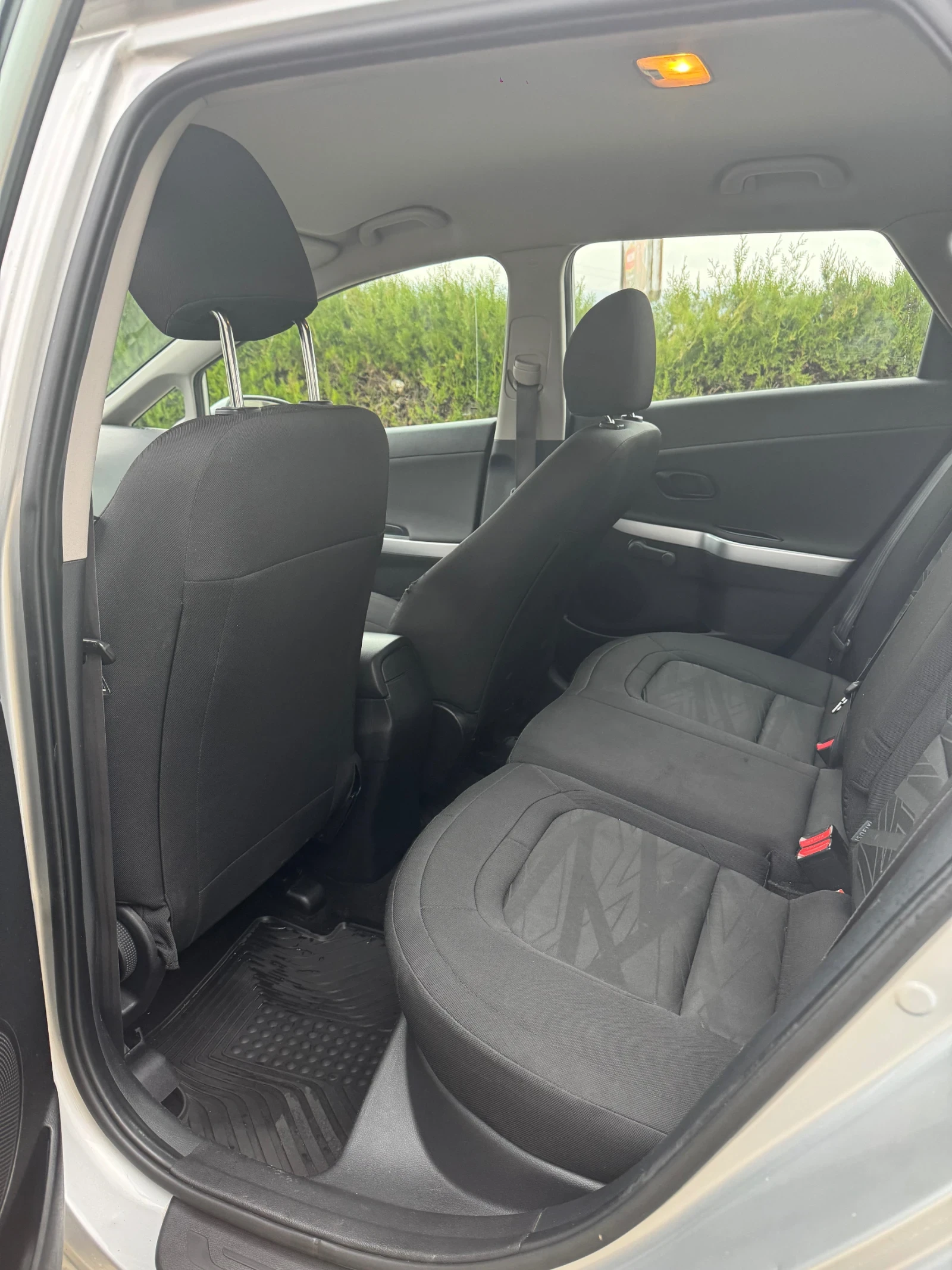 Kia Ceed 1.6 CRDI - изображение 8