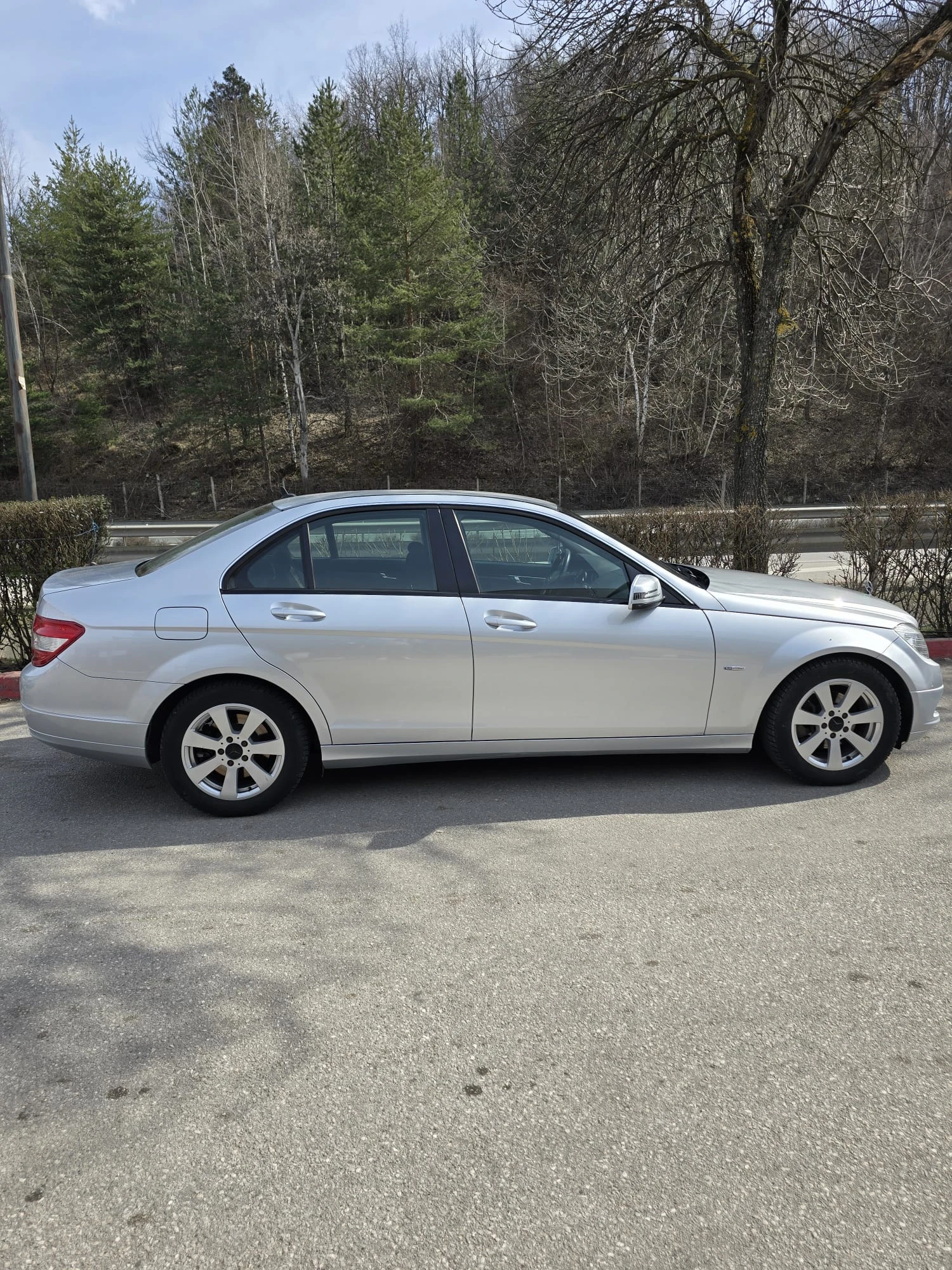 Mercedes-Benz C 200, снимка 5 - Автомобили и джипове - 53757469