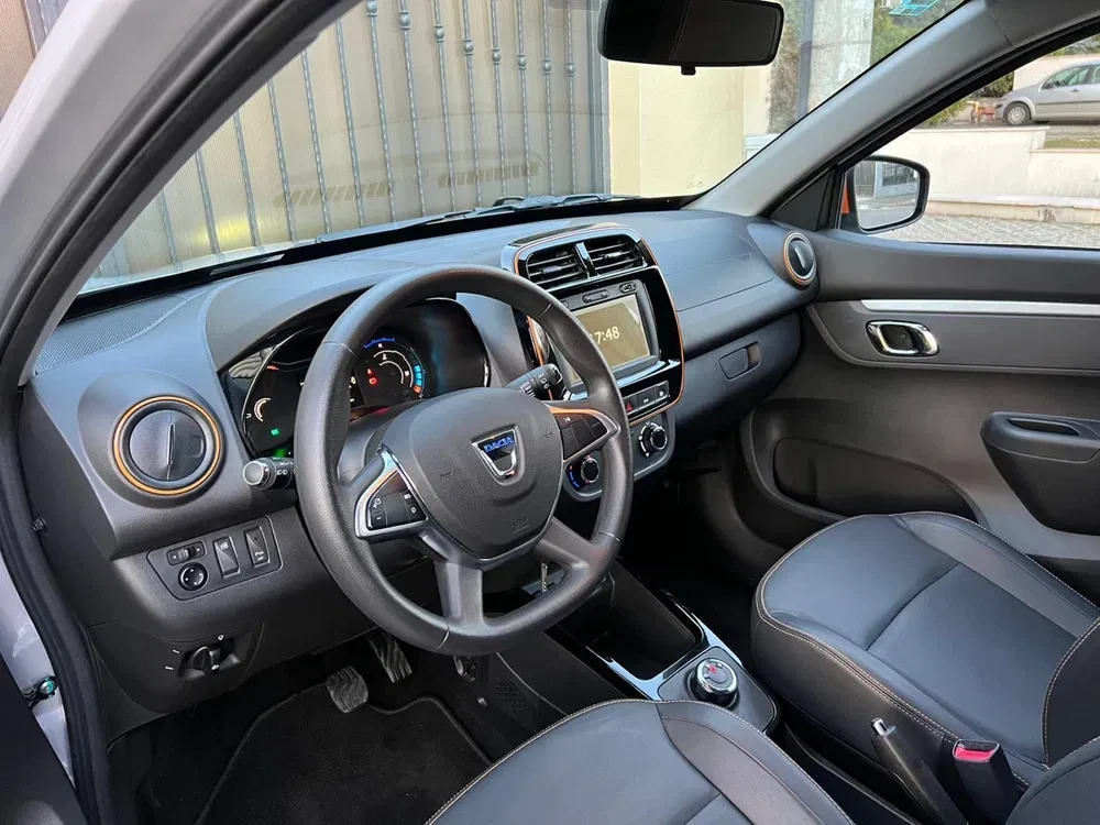 Dacia Spring Comfort Plus 45кс, снимка 5 - Автомобили и джипове - 53778868