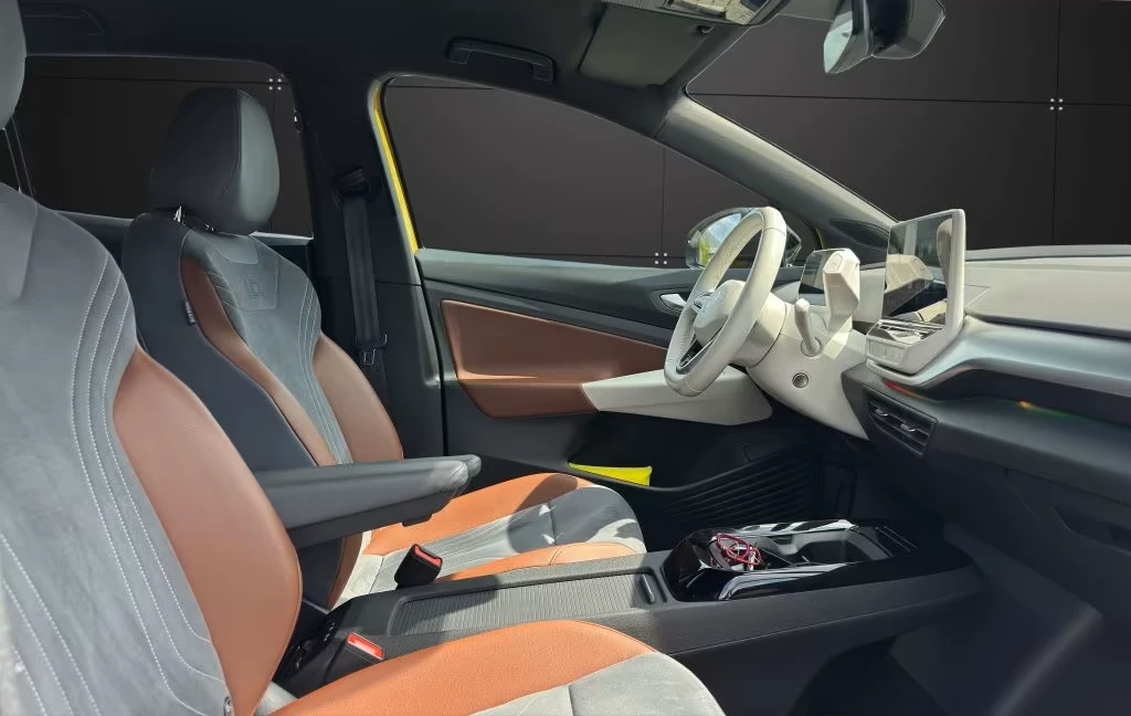 VW ID.4 PRO* DISTR* CAM* LED* CARPLAY* , снимка 16 - Автомобили и джипове - 54068802