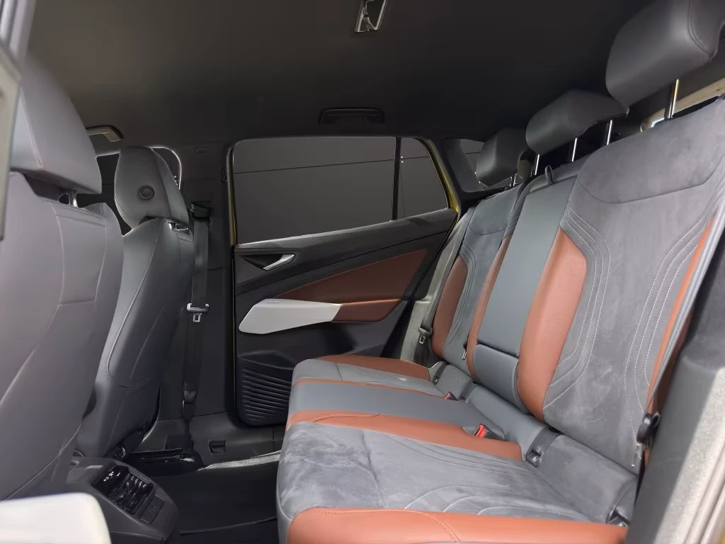 VW ID.4 PRO* DISTR* CAM* LED* CARPLAY* , снимка 17 - Автомобили и джипове - 54068802