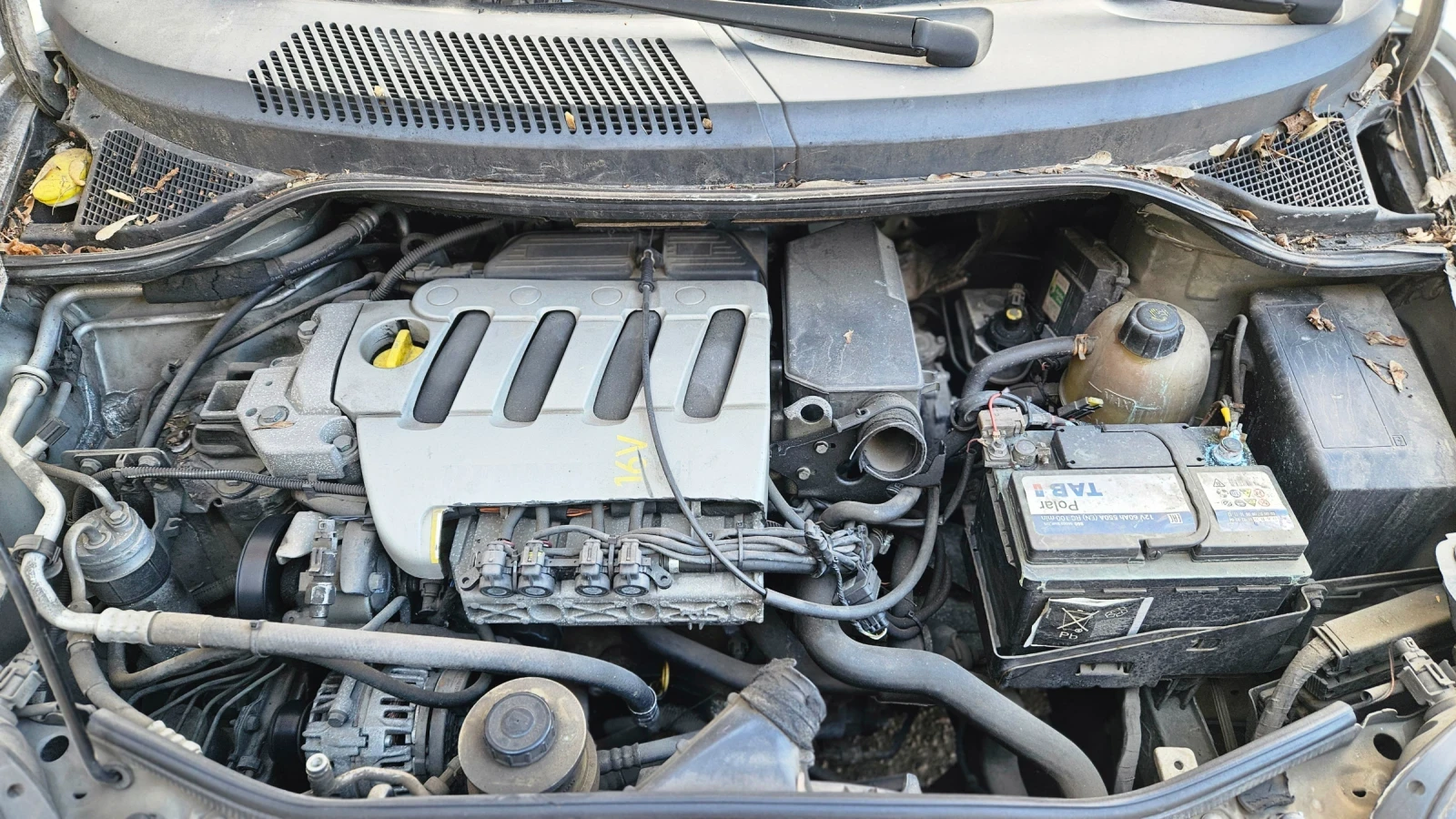 Renault Scenic, снимка 10 - Автомобили и джипове - 54156877