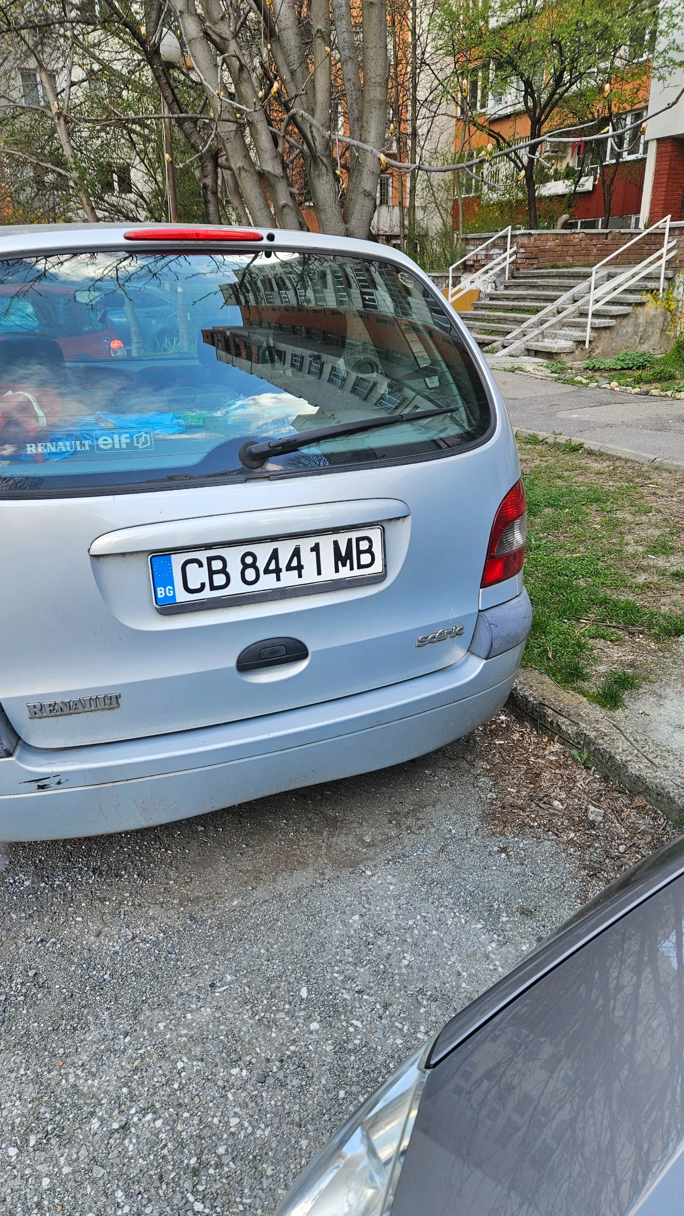 Renault Scenic, снимка 2 - Автомобили и джипове - 54156877