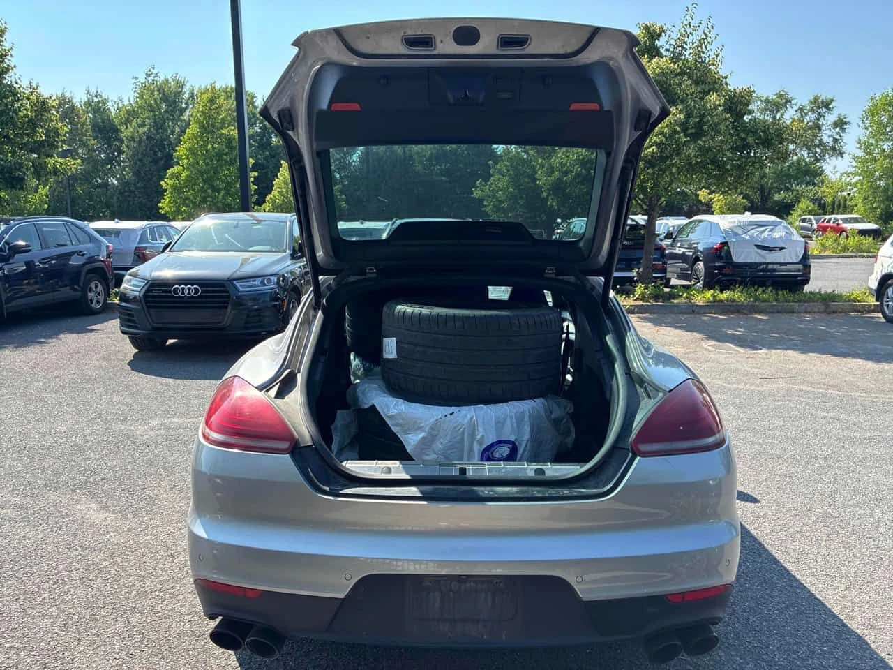 Porsche Panamera * GTS * АВТОКРЕДИТ БЕЗ ПЪРВОНАЧАЛНА ВНОСКА* , снимка 14 - Автомобили и джипове - 55212293