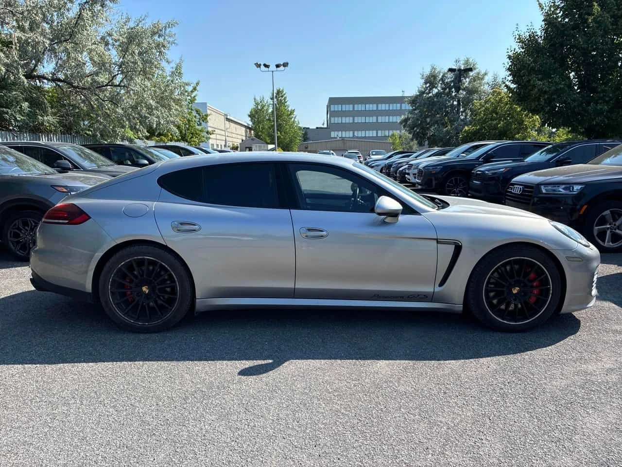 Porsche Panamera * GTS * АВТОКРЕДИТ БЕЗ ПЪРВОНАЧАЛНА ВНОСКА* , снимка 3 - Автомобили и джипове - 55212293