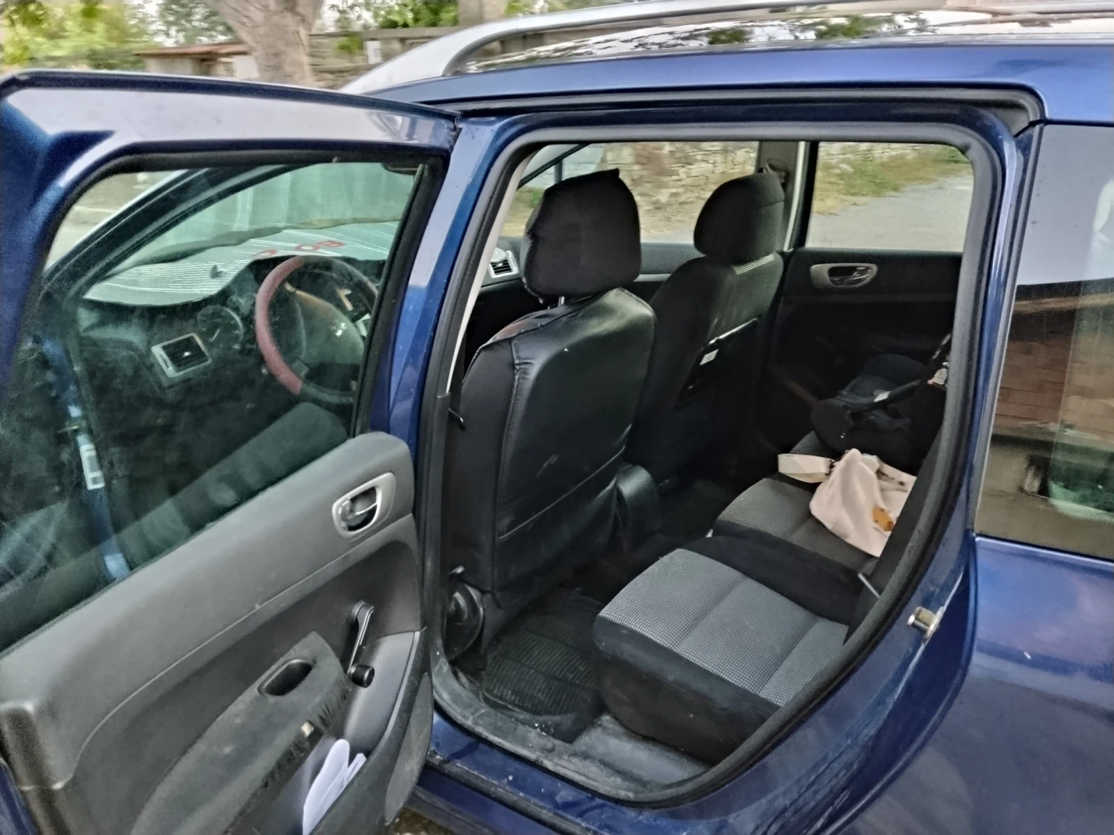 Peugeot 307 2.0HDi 90кс., снимка 7 - Автомобили и джипове - 55685409