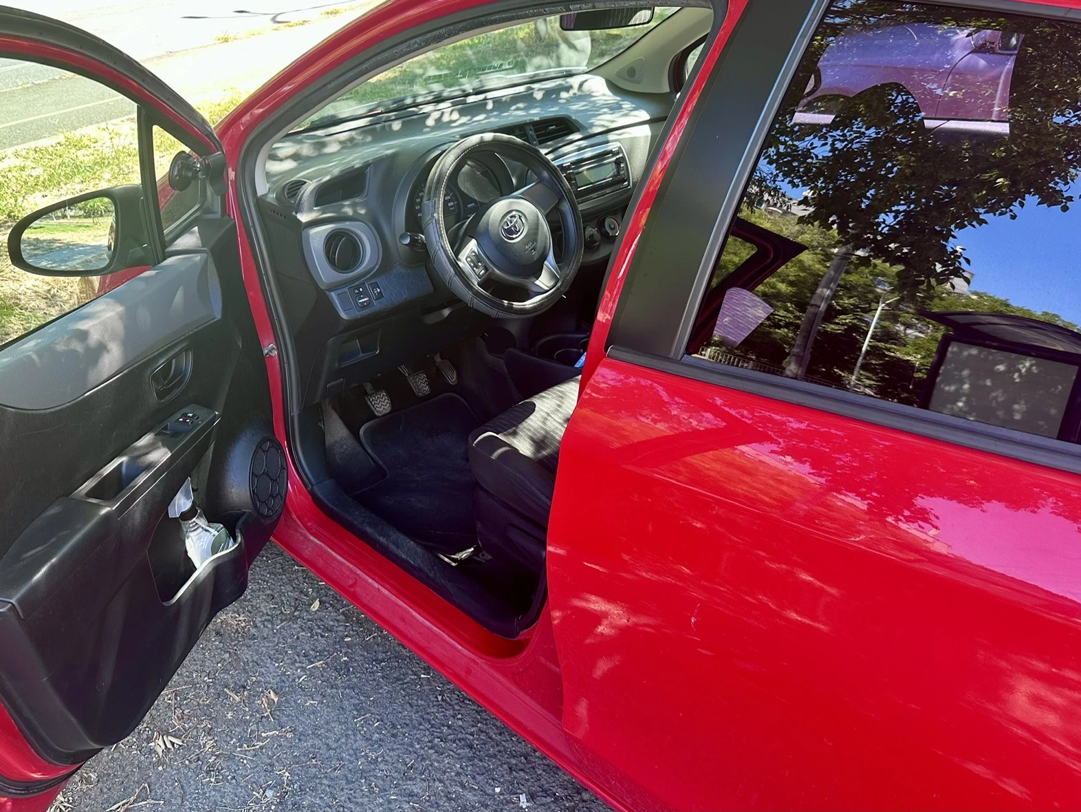Toyota Yaris, снимка 8 - Автомобили и джипове - 55741400