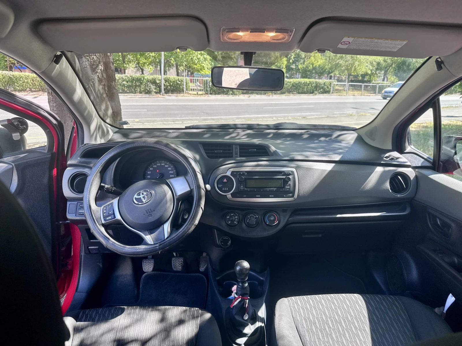 Toyota Yaris, снимка 7 - Автомобили и джипове - 55741400