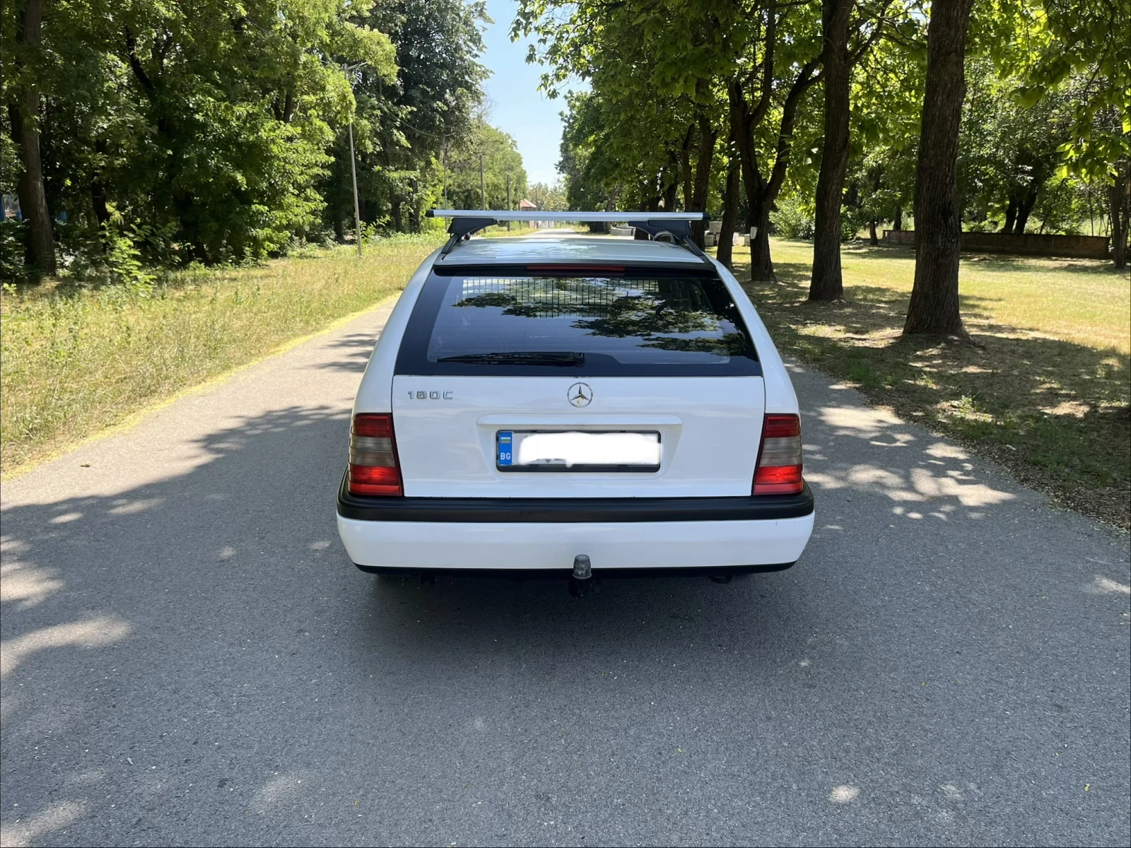 Mercedes-Benz C 180 1.8i, снимка 4 - Автомобили и джипове - 55836381