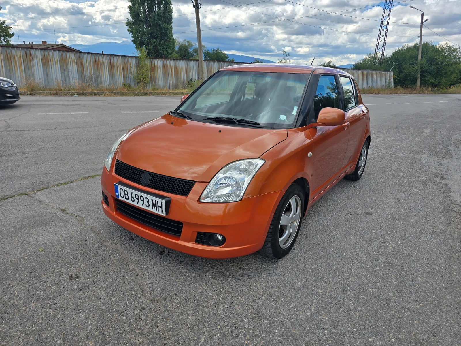 Suzuki Swift, снимка 2 - Автомобили и джипове - 56195139