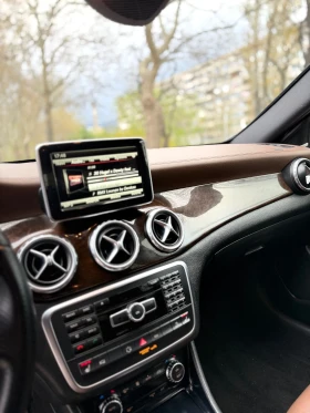 Mercedes-Benz GLA 200 4-МATIC/AMG/HARMAN-KARDON/PODGREV/LIZING, снимка 13
