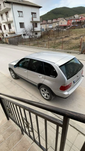 BMW X5 - 3000 € / 5867.49 лв. - 93349295 12