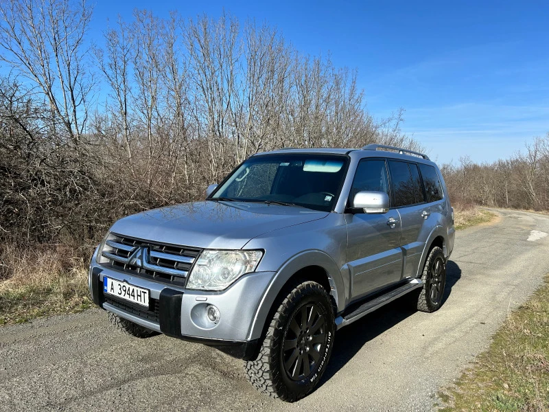 Mitsubishi Pajero 3.2* D.i.D* 170кс* Автоматик* , снимка 1 - Автомобили и джипове - 47544625