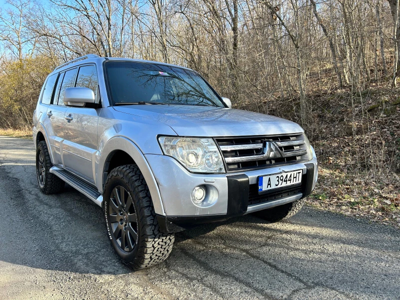 Mitsubishi Pajero 3.2* D.i.D* 170кс* Автоматик* , снимка 2 - Автомобили и джипове - 47544625