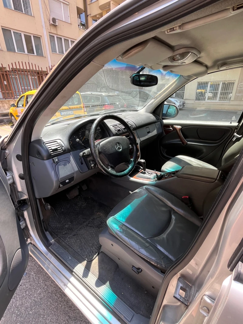 Mercedes-Benz ML 320, снимка 6 - Автомобили и джипове - 50912154
