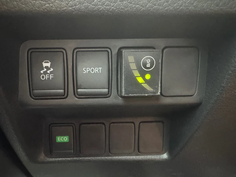 Nissan Rogue Газ, бавни скорости, снимка 8 - Автомобили и джипове - 52650256