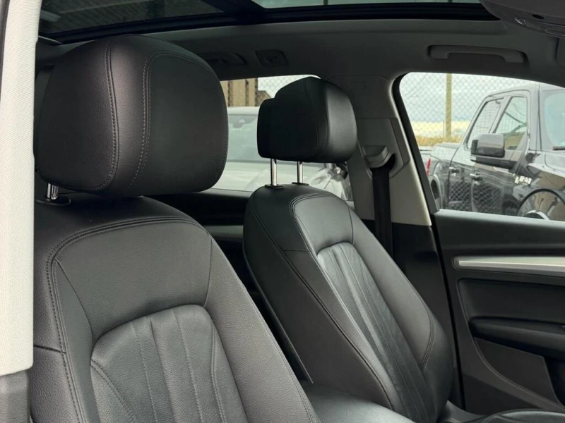 Audi Q5 * Progressiv NAVI| BACKUP| SUNROOF * CARFAX * ЦЕНА, снимка 12 - Автомобили и джипове - 53044772