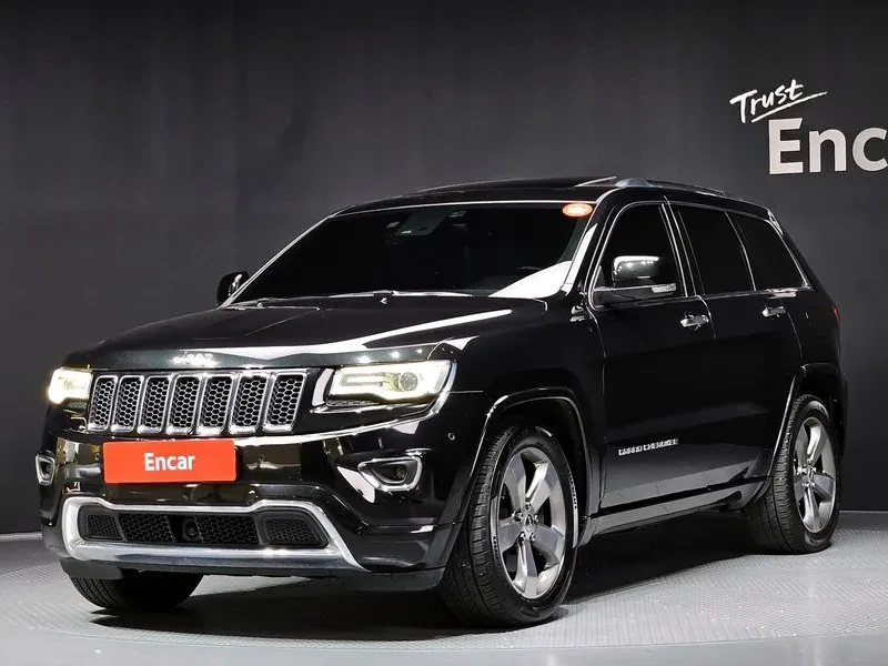Jeep Grand cherokee 3.0 AWD OVERLAND - 23290 лв. / 11907.99 € - 95913854 1