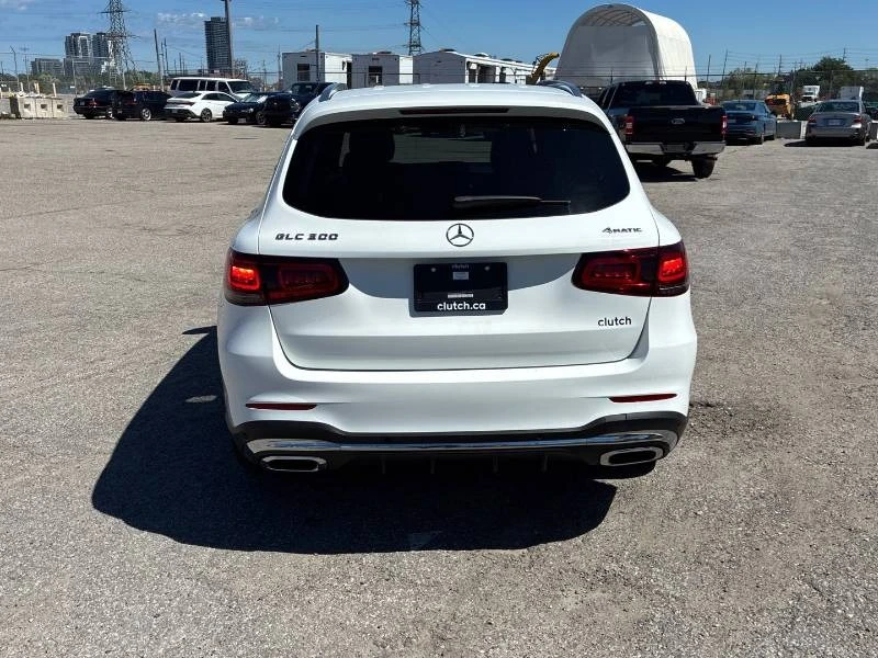Mercedes-Benz GLC 300 * 4MATIC * ДИСТРОНИК * PANO * ОПЦИЯ ЗА ФИНАНСИРАНЕ, снимка 6 - Автомобили и джипове - 55047007