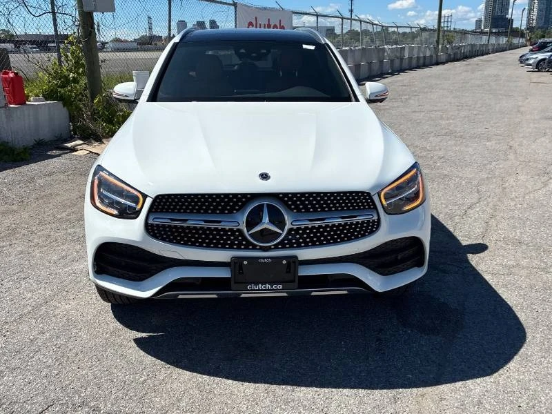 Mercedes-Benz GLC 300 * 4MATIC * ДИСТРОНИК * PANO * ОПЦИЯ ЗА ФИНАНСИРАНЕ, снимка 2 - Автомобили и джипове - 55047007