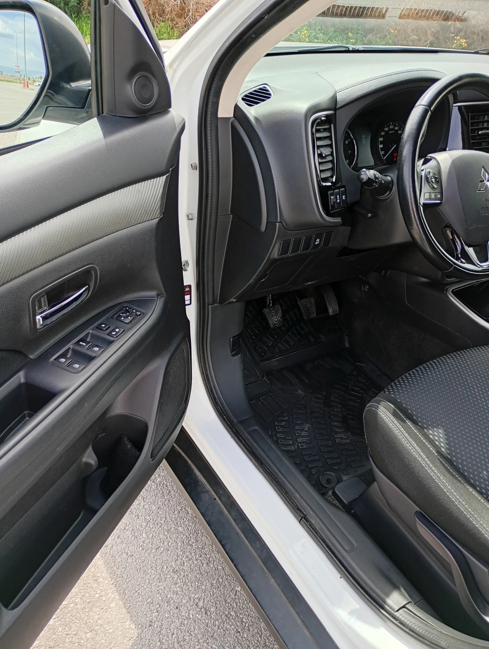 Mitsubishi Outlander  - изображение 10