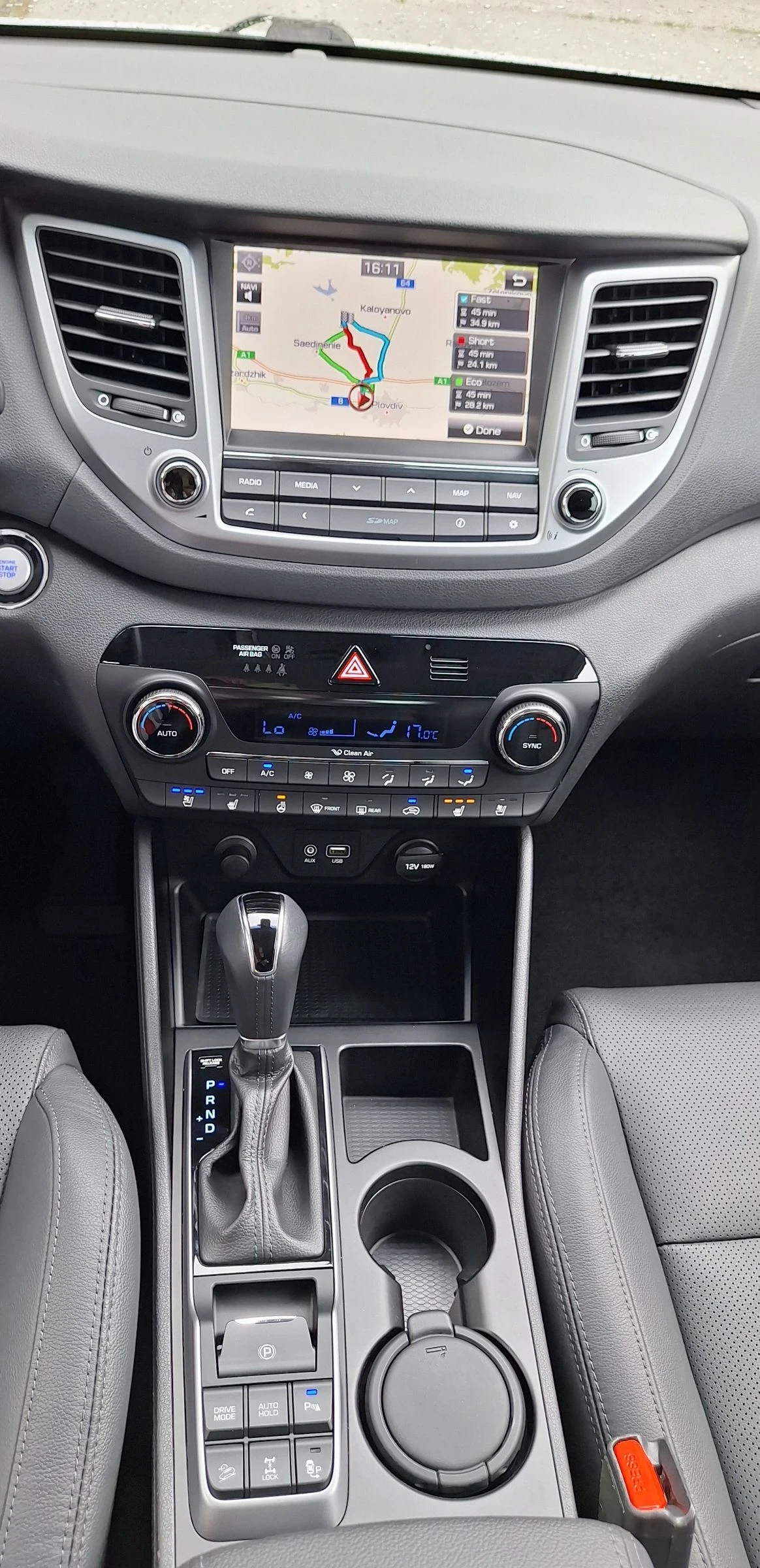 Hyundai Tucson * PREMIUM* 2.0CRDI 185кс4x4 ПЪЛНА СЕРВИЗНА ИСТОРИЯ - изображение 9