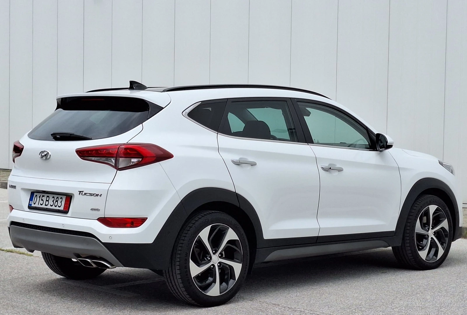 Hyundai Tucson * PREMIUM* 2.0CRDI 185кс4x4 ПЪЛНА СЕРВИЗНА ИСТОРИЯ - изображение 5