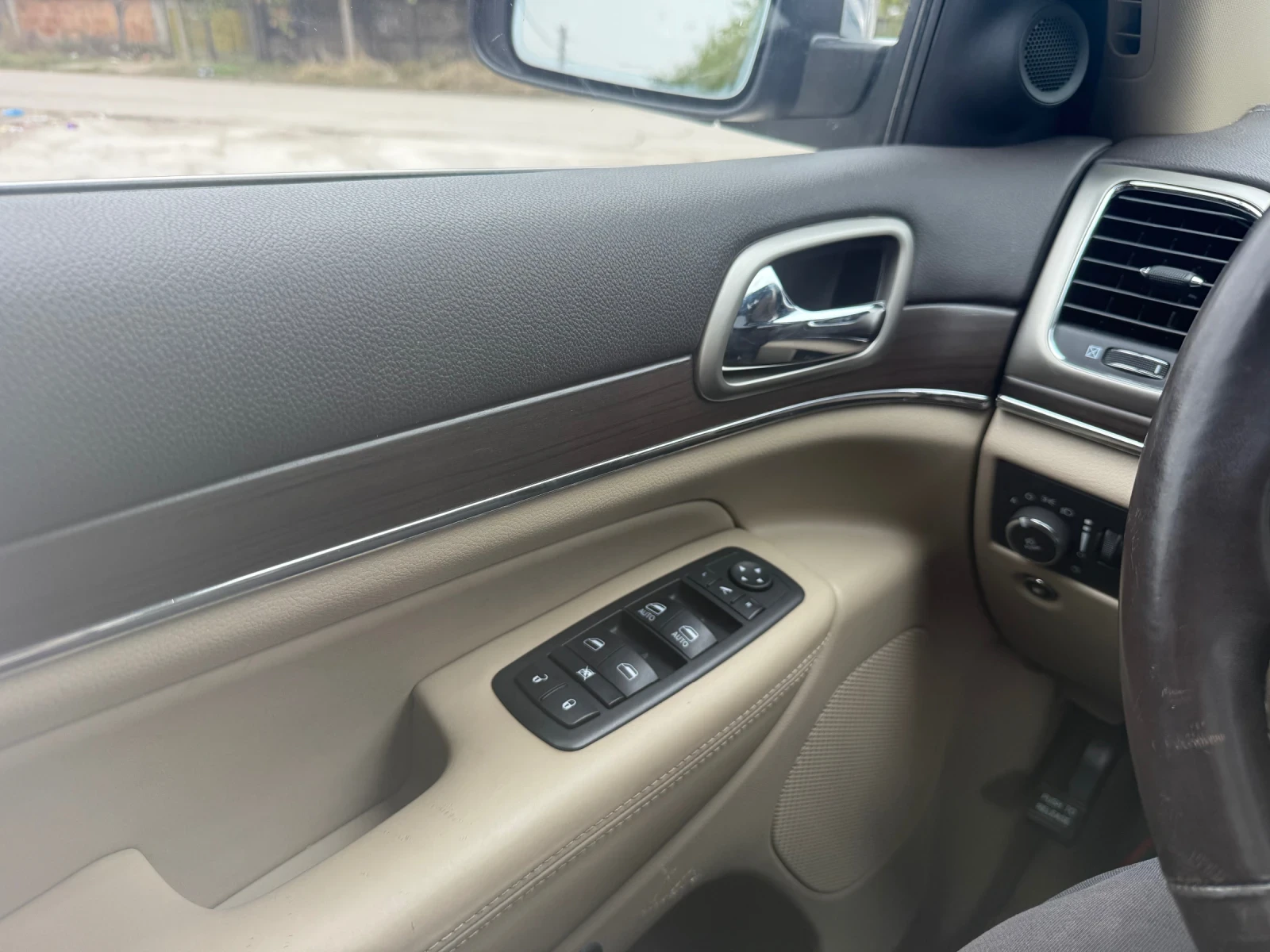 Jeep Grand cherokee OVERLAND | Mobile.bg — изображение 11