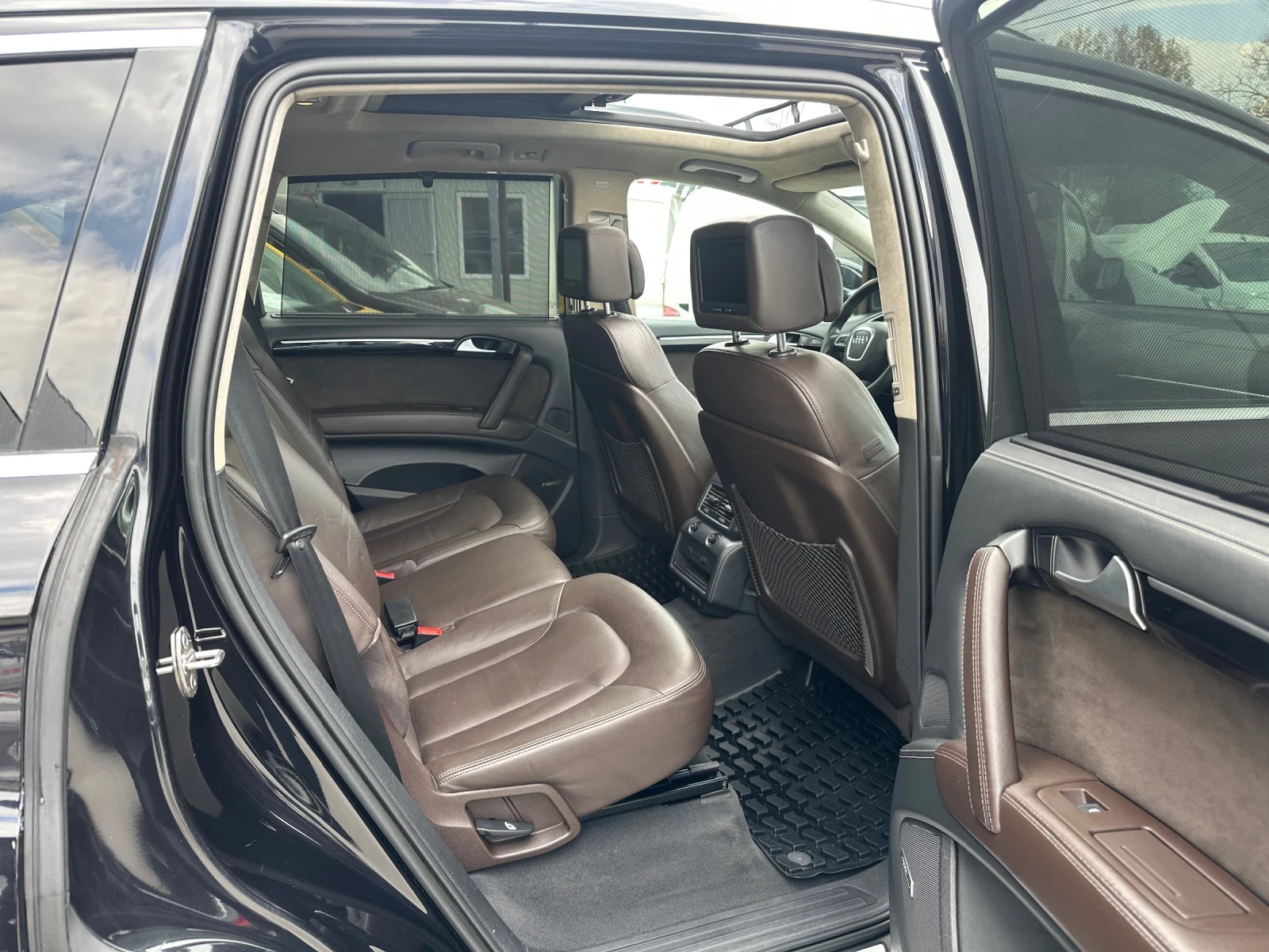 Audi Q7 4.2 TDI FACELIFT S-Line , снимка 12 - Автомобили и джипове - 54255854