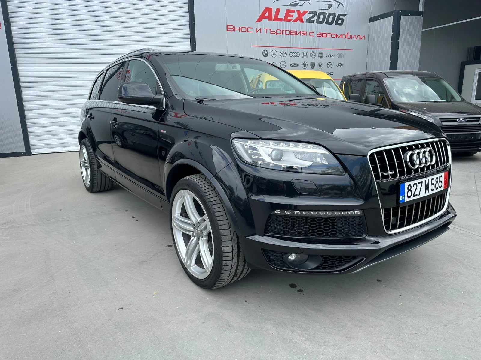 Audi Q7 4.2 TDI FACELIFT S-Line , снимка 3 - Автомобили и джипове - 54255854