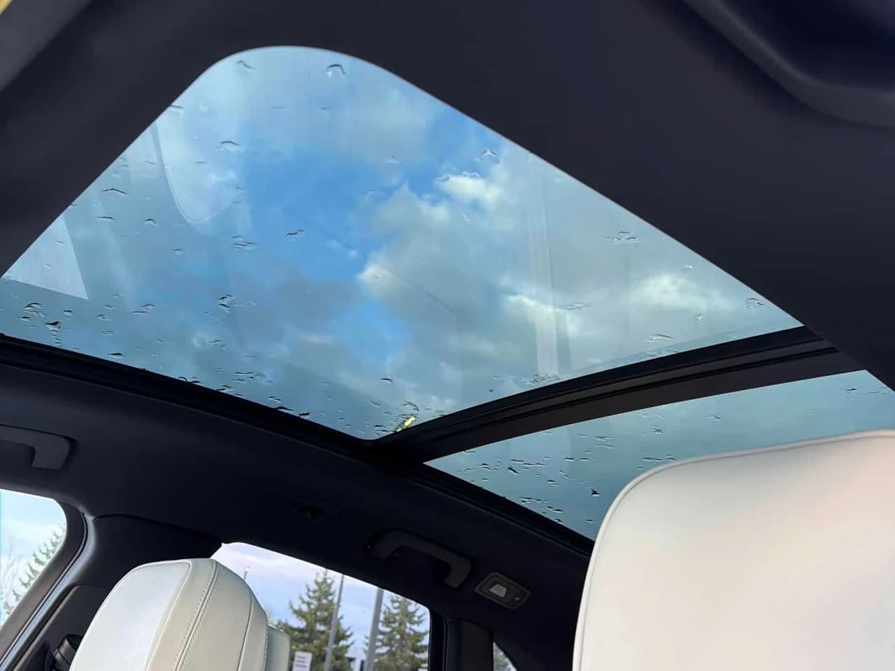 Porsche Macan / MATRIX / 360 / ОБДУХВАНЕ , снимка 12 - Автомобили и джипове - 54366486