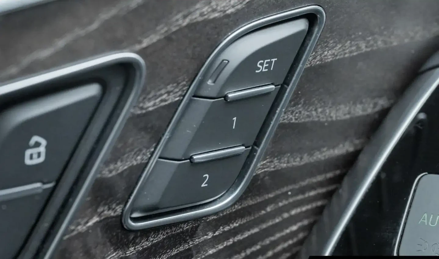 Audi Q7 55 TFSI PROGRESSIV, снимка 11 - Автомобили и джипове - 54625047
