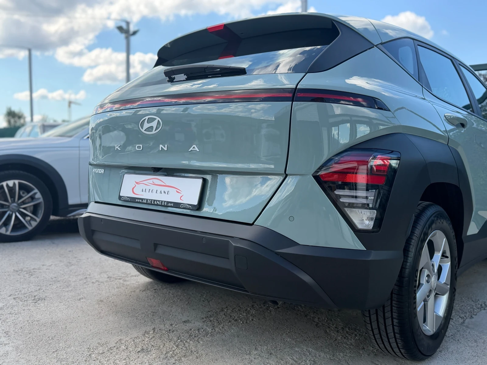Hyundai Kona Hybrid/CAM/LED/NAVI/СОБСТВЕН ЛИЗИНГ, снимка 8 - Автомобили и джипове - 54836273