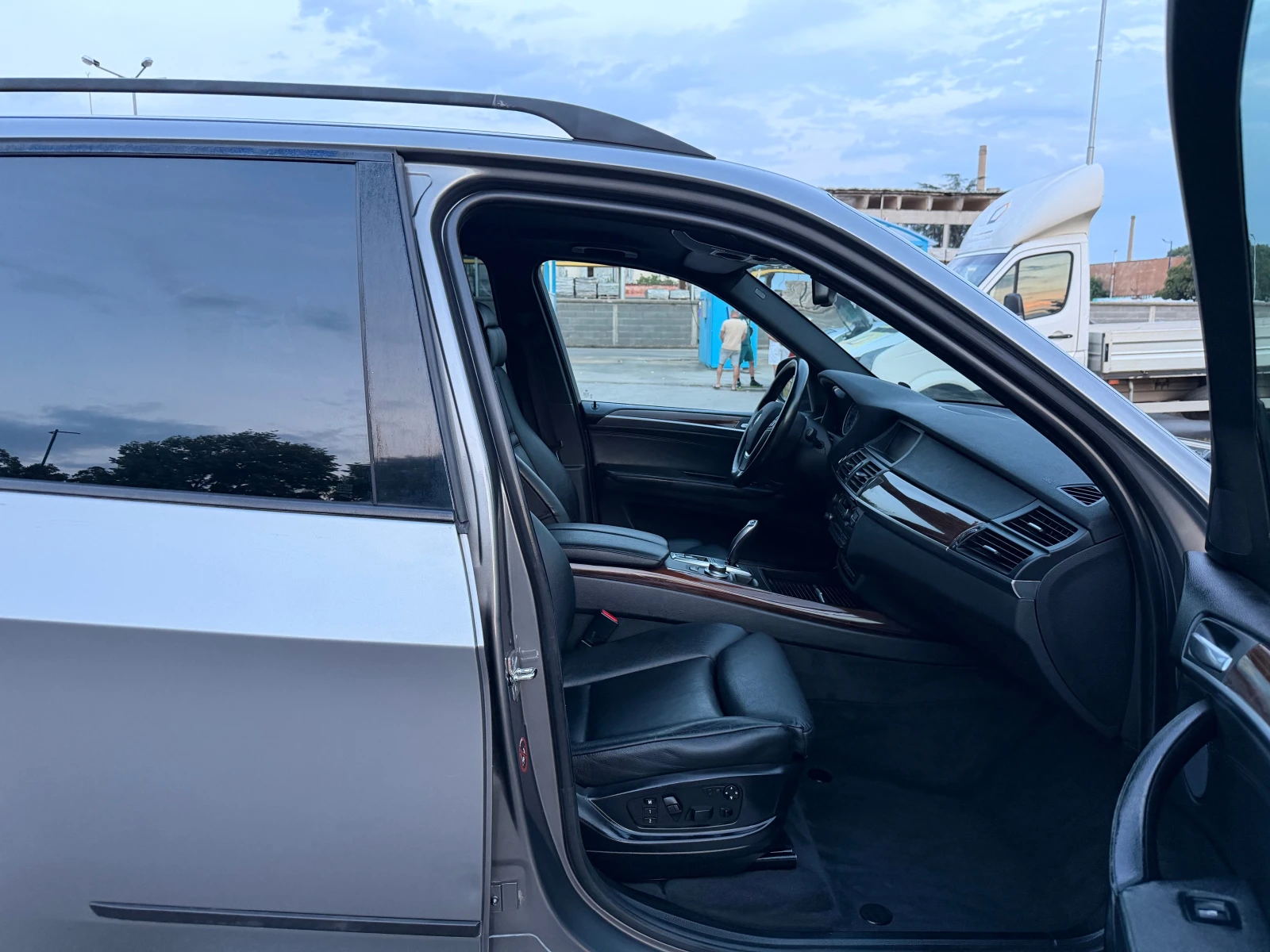 BMW X5 3.0 si, снимка 10 - Автомобили и джипове - 55323133