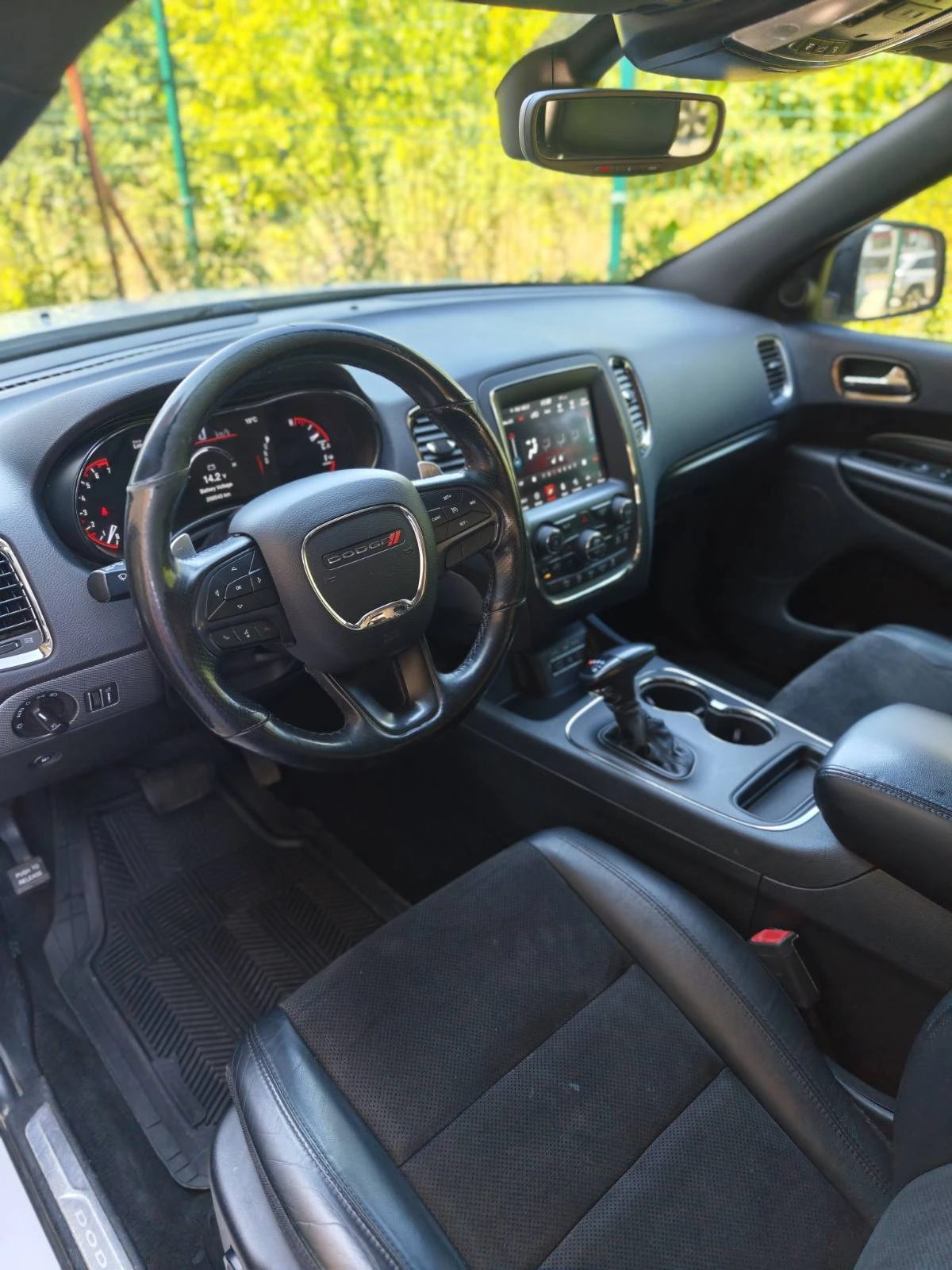 Dodge Durango, снимка 8 - Автомобили и джипове - 55508356